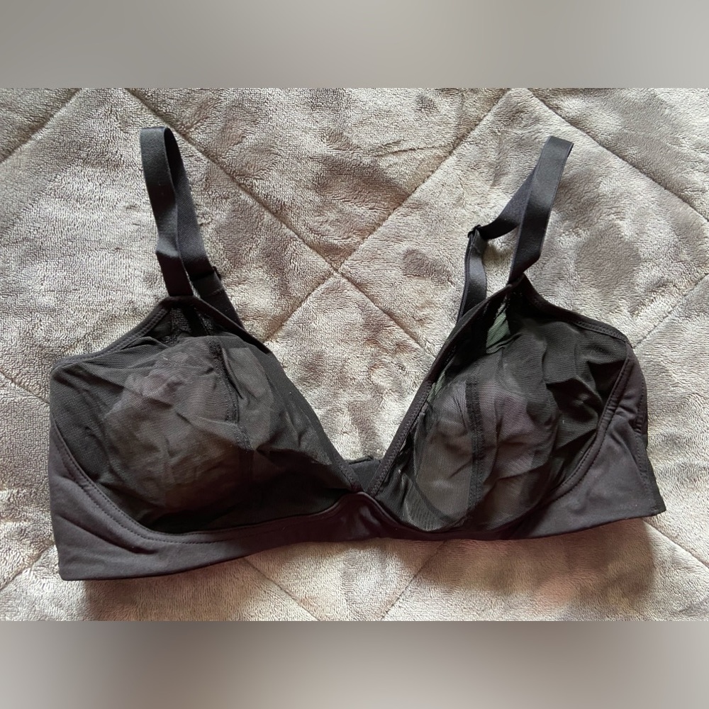 KNIX Mesh Seep V Bra black NWT Size XL